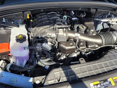 Used 2025 Jeep Grand Cherokee Altitude image 17