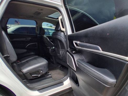 Used 2020 Kia Telluride S FWD image 14