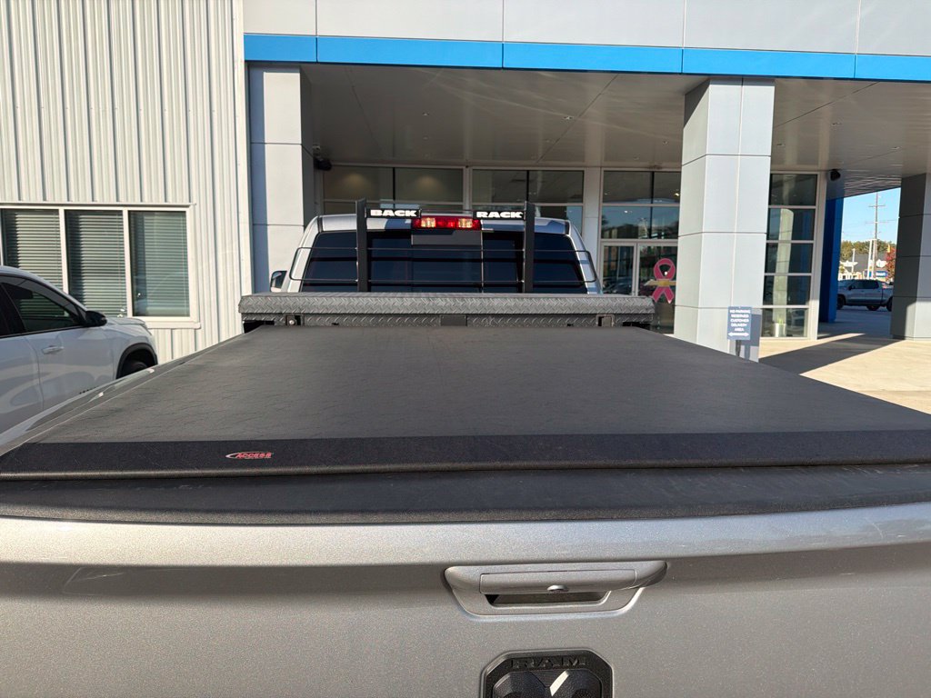 Used 2022 RAM 3500 Big Horn w/ Level C Equiment Group AWD/4WD image 5