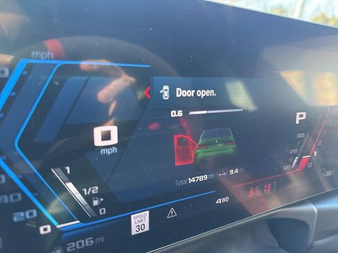 Used 2024 BMW M3 CS w/ M Driver's Package image 10