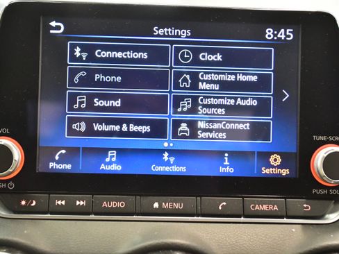 Used 2025 Nissan Sentra SV FWD image 25