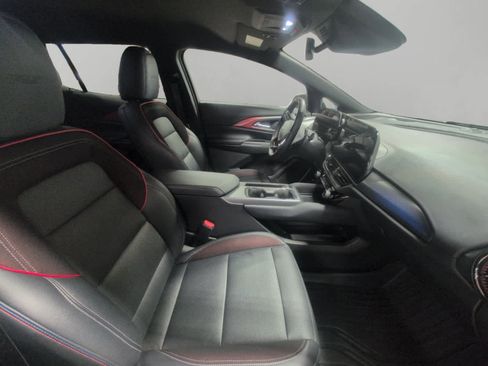 Used 2024 Chevrolet Equinox EV RS AWD/4WD image 15