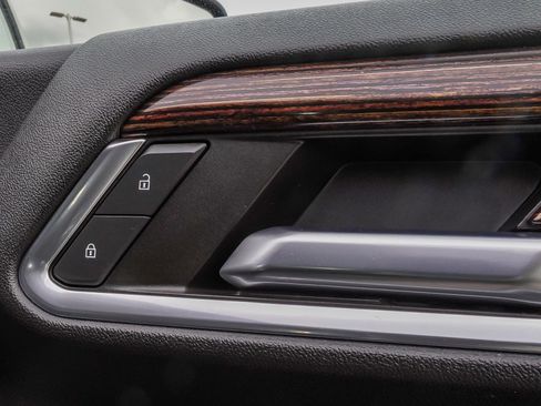 Used 2022 GMC Sierra 1500 Elevation w/ LPO, Elevation Black Package image 26