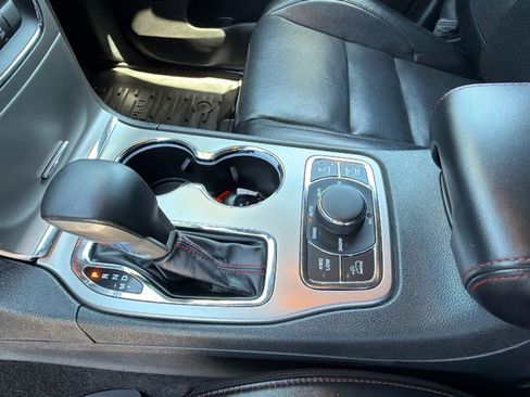 Used 2018 Jeep Grand Cherokee Trailhawk w/ Trailhawk Luxury Group AWD/4WD image 13
