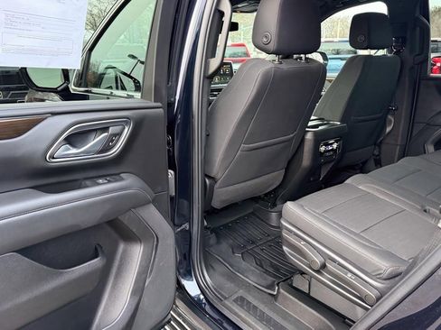 Used 2022 GMC Yukon SLE w/ Gmc Pro Safety Plus Package image 10