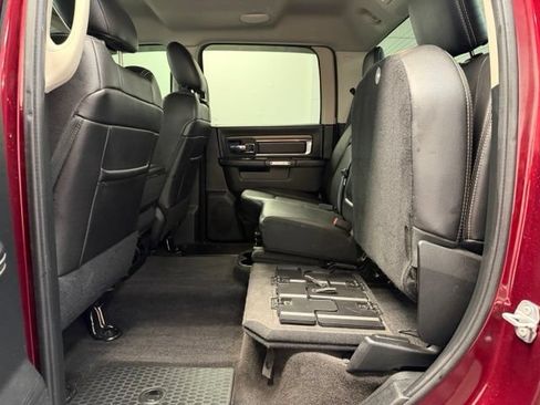 Used 2017 RAM 1500 Laramie AWD/4WD image 35