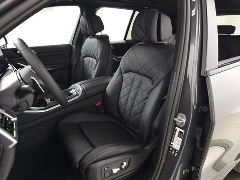 Used 2026 BMW X5 xDrive40i w/ M Sport Package AWD/4WD image 12