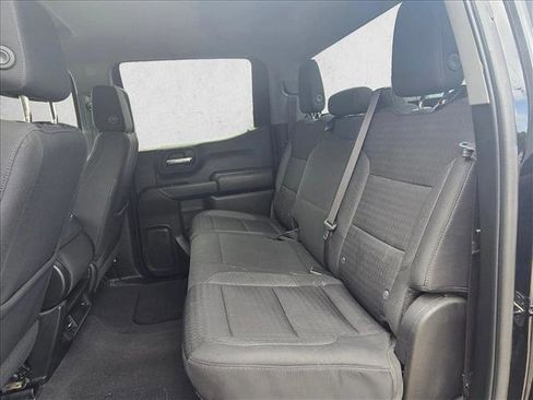 Used 2023 Chevrolet Silverado 1500 Custom RWD image 17