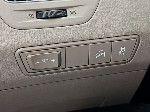 Used 2011 Hyundai Tucson GLS FWD image 17