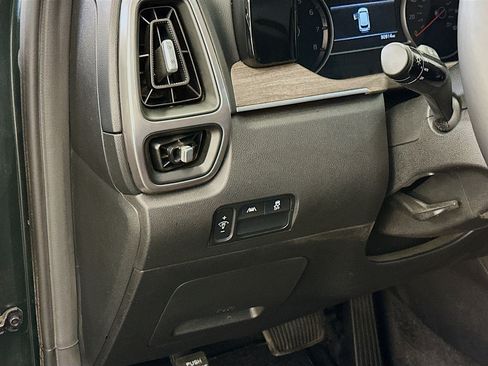 Used 2023 Kia Sorento S w/ Panoramic Sunroof Package image 17