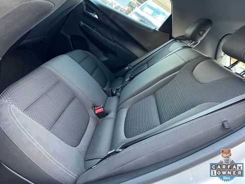 Used 2022 Chevrolet Bolt LT image 41