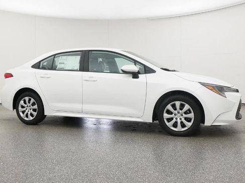 New 2026 Toyota Corolla LE image 28