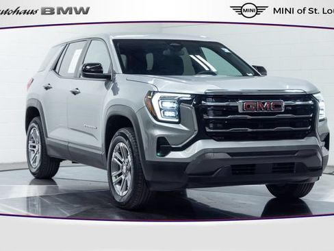 Used 2025 GMC Terrain Elevation FWD image 1