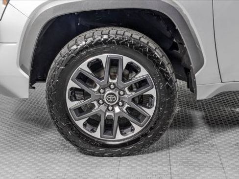 Used 2022 Toyota Tundra Limited AWD/4WD image 33