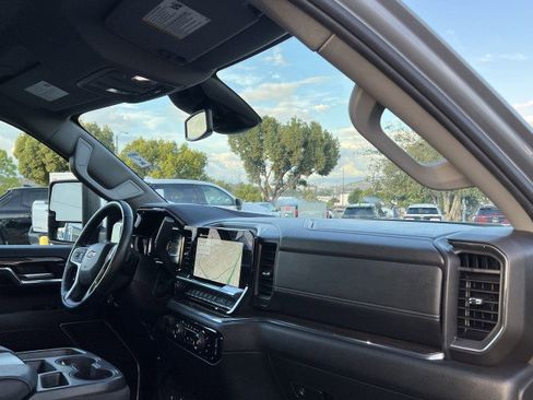 Used 2024 Chevrolet Silverado 3500 LT w/ Convenience Package image 29