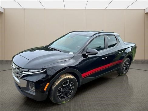 Used 2022 Hyundai Santa Cruz SEL Premium AWD/4WD image 2