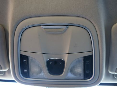 Used 2015 Chrysler 200 C w/ Navigation & Sound Group I image 32