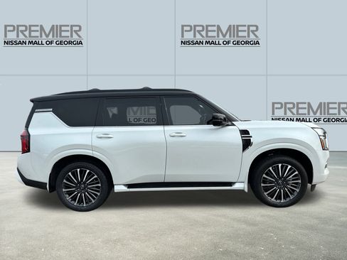 New 2026 Nissan Armada Platinum Reserve image 4