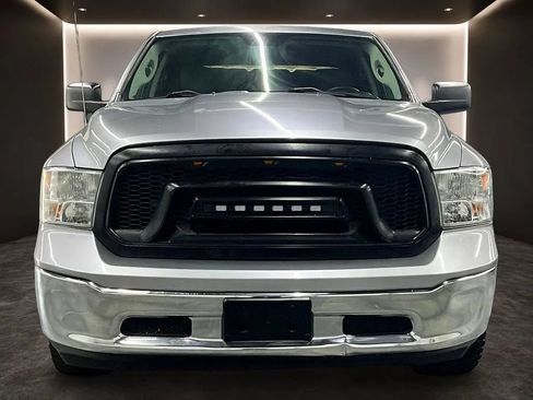 Used 2021 RAM 1500 Classic SLT AWD/4WD image 2