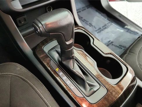 Used 2020 GMC Canyon SLE w/ Elevation Edition image 26