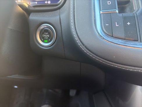 Used 2024 Chevrolet Tahoe LT w/ Luxury Package image 20