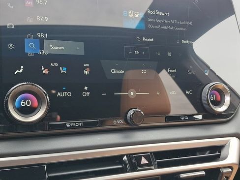 Used 2026 Lexus RX 350 Premium AWD/4WD image 18