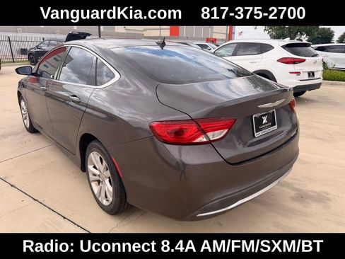 Used 2015 Chrysler 200 Limited w/ Convenience Group FWD image 2