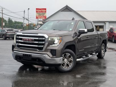 Used 2020 GMC Sierra 1500 SLE w/ SLE Value Package