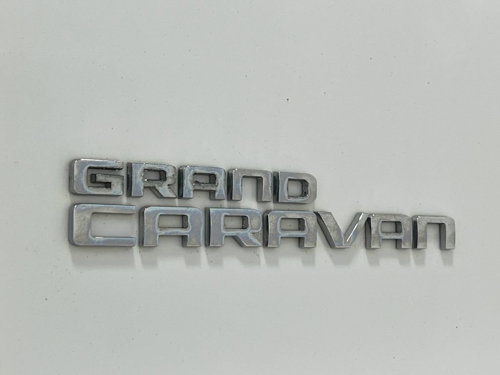 Used 2016 Dodge Grand Caravan R/T FWD image 41