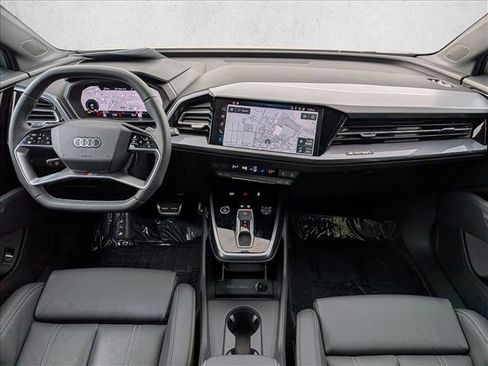 Certified 2025 Audi Q4 e-tron Premium Plus w/ Premium Plus AWD/4WD image 21