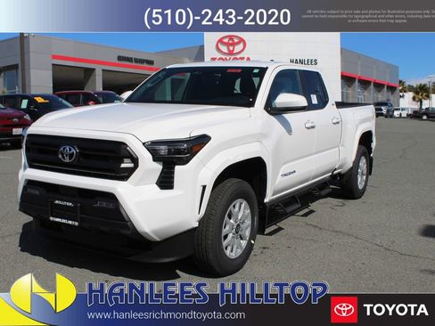 New 2026 Toyota Tacoma SR5 image 3