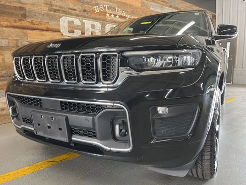 Used 2022 Jeep Grand Cherokee L Overland w/ Luxury Tech Group IV image 9