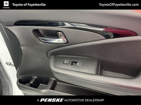 Used 2022 Honda Pilot Elite image 16