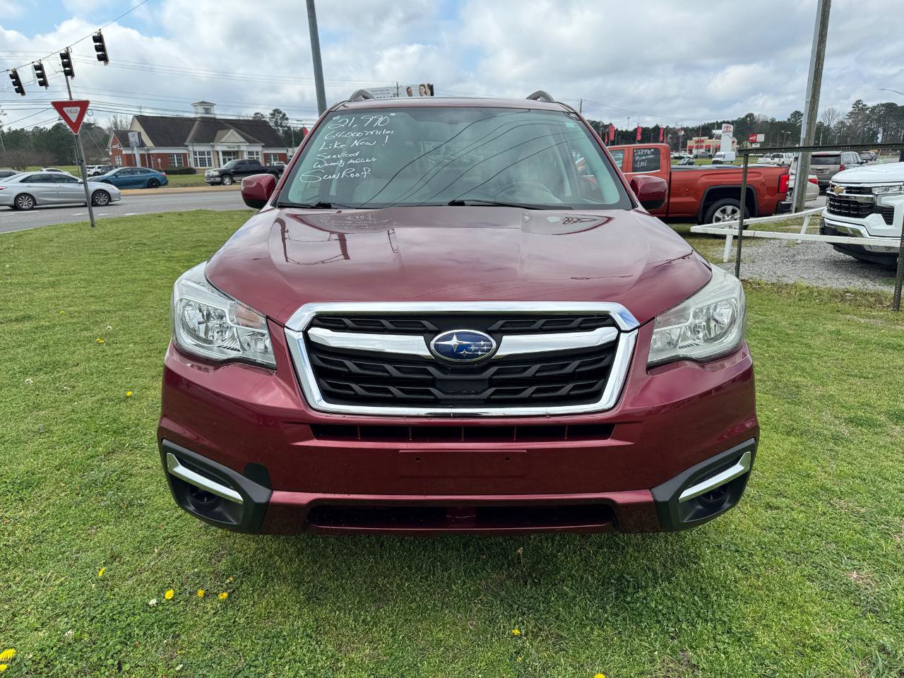 Used 2018 Subaru Forester 2.5i Premium w/ All-Weather Package AWD/4WD image 6