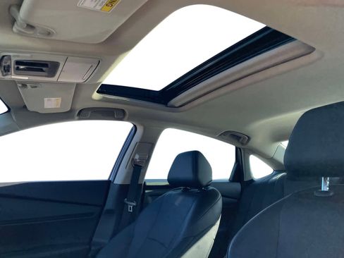 Used 2024 Honda Accord EX-L image 11