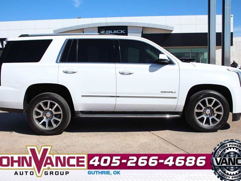 Used 2017 GMC Yukon Denali image 13