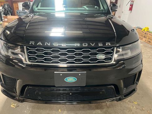 Used 2018 Land Rover Range Rover Sport Supercharged AWD/4WD image 12
