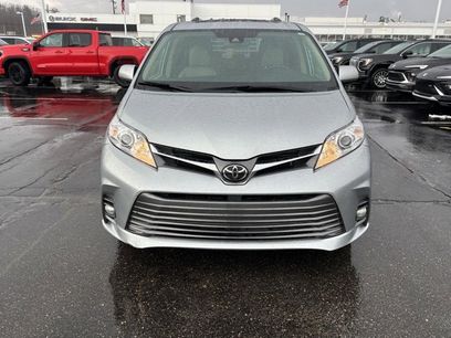 Used 2020 Toyota Sienna XLE w/ XLE Navigation Package