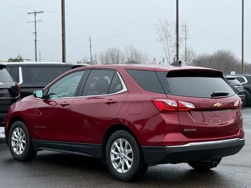 Used 2018 Chevrolet Equinox LT image 36