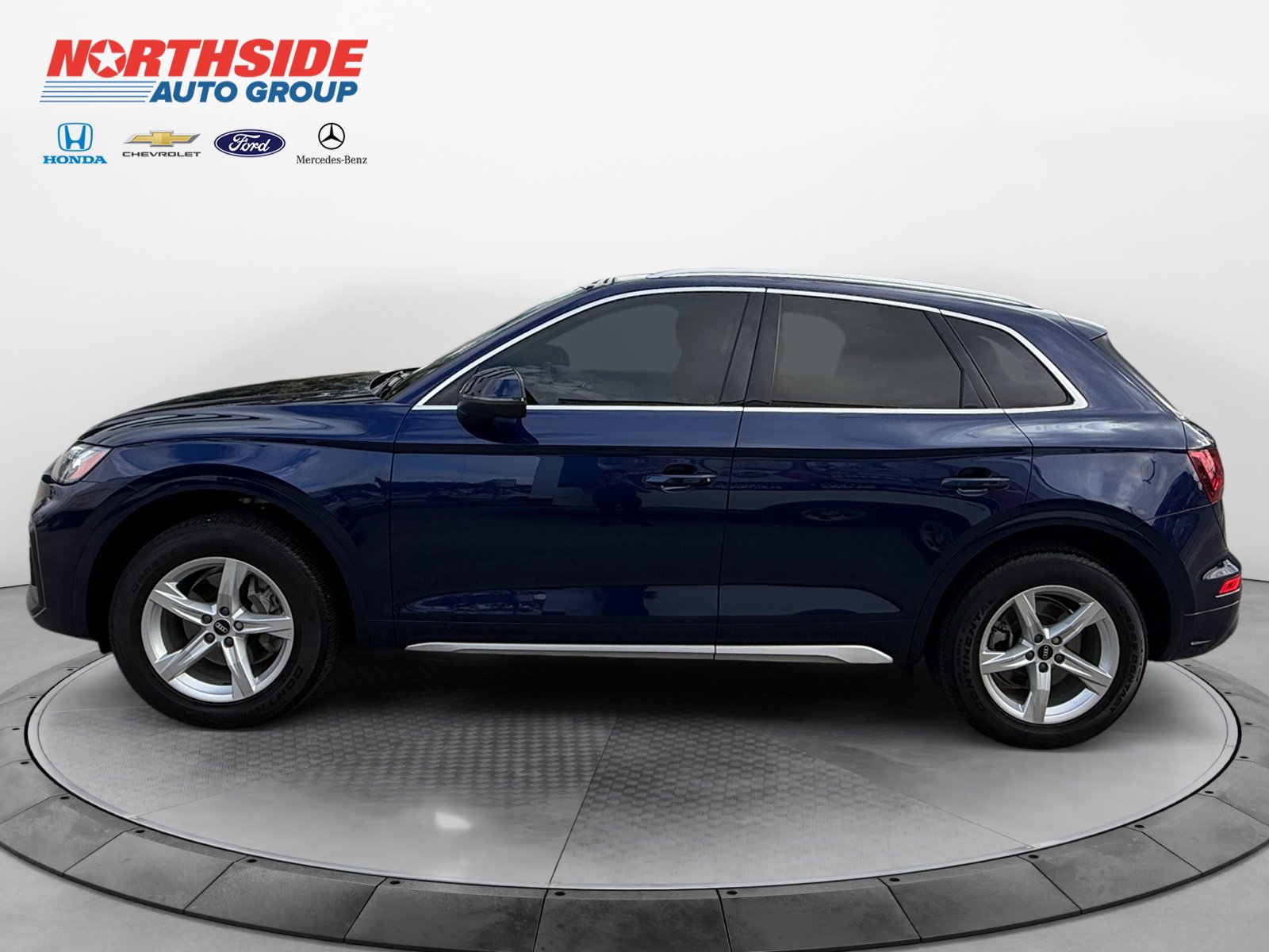 Used 2021 Audi Q5 2.0T Premium w/ Convenience Package AWD/4WD image 4