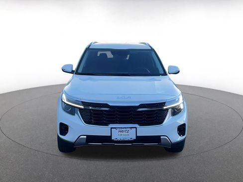 Used 2025 Kia Seltos S image 4