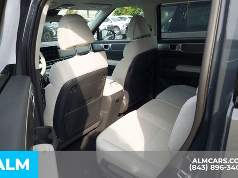 Used 2024 Hyundai Santa Fe SE FWD image 10