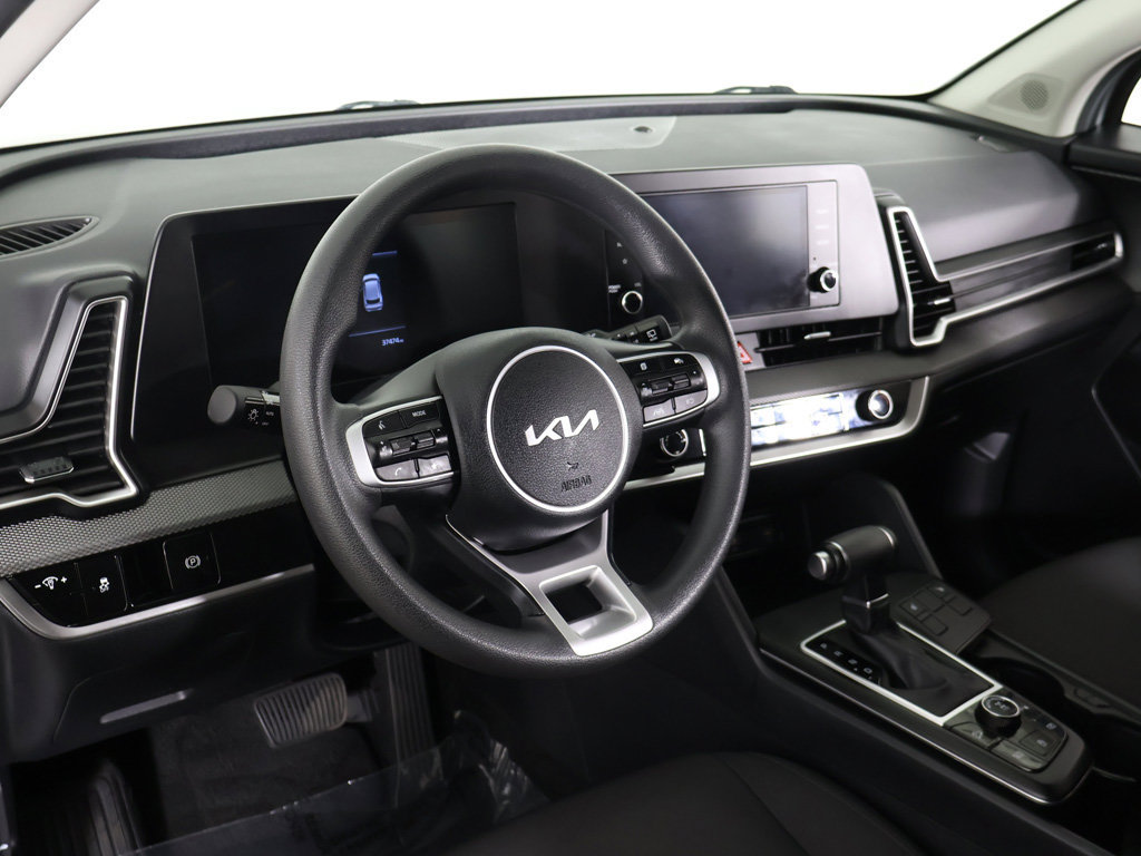Used 2024 Kia Sportage LX AWD/4WD image 25