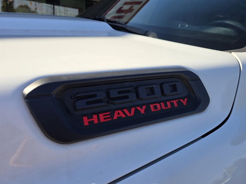 Used 2022 RAM 2500 Laramie w/ Night Edition AWD/4WD image 19