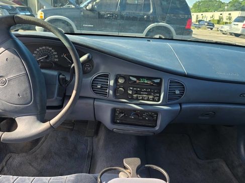 Used 1999 Buick Century Custom FWD image 9