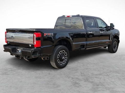 Used 2024 Ford F350 Platinum AWD/4WD image 11