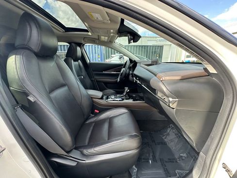 Used 2023 MAZDA CX-30 AWD 2.5 S w/ Premium Package image 22