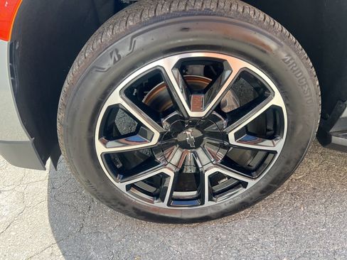 Used 2023 Chevrolet Tahoe RST AWD/4WD image 11