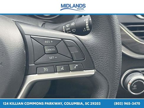 Used 2024 Nissan Altima 2.5 SV FWD image 20