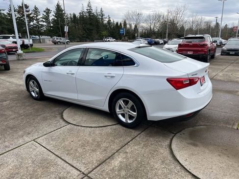 Used 2023 Chevrolet Malibu LT image 5